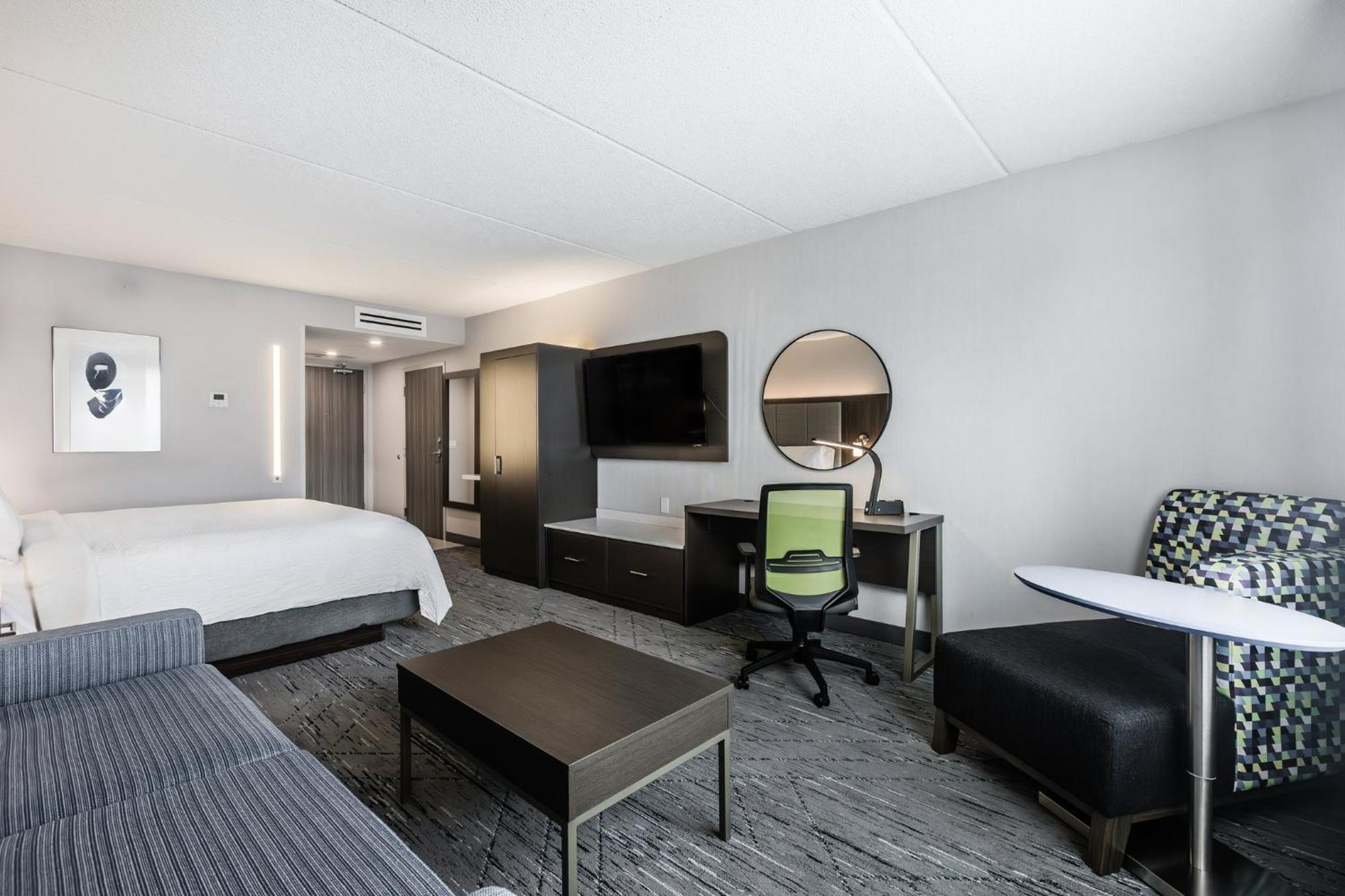 Holiday Inn Express & Suites - Toronto Airport South By Ihg מראה חיצוני תמונה